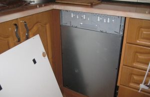 Установка фасада на посудомоечную машину в Северске